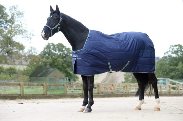 Bucas Quilt Stalddækken med Stay Dry, 150 gram - 135 CM - NAVY