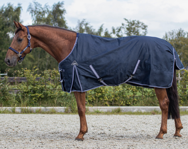 QHP Luxery Turnout, 300 gram - 125 CM - NAVY